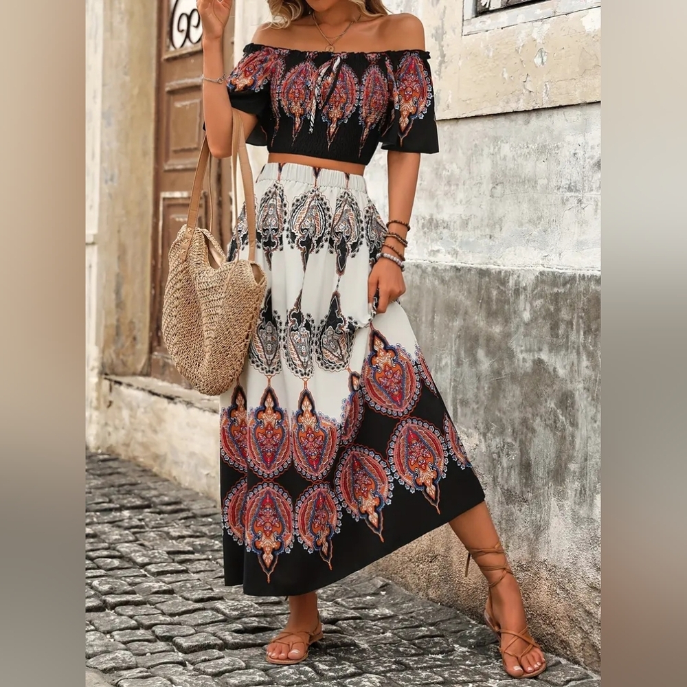 SHEIN Paisley Maxi Skirt And Top Set